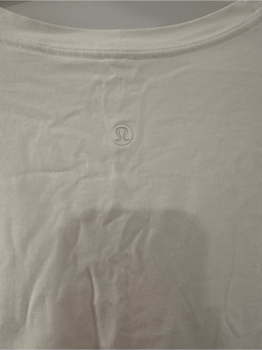 Lululemon Love Crewneck T-Shirt 14 - Picture 3 of 3